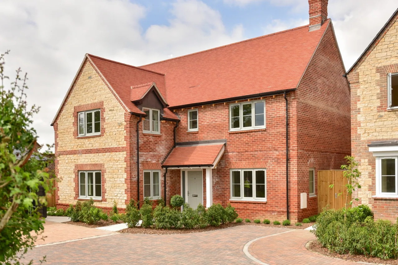 Sandy Lane, Long Crendon